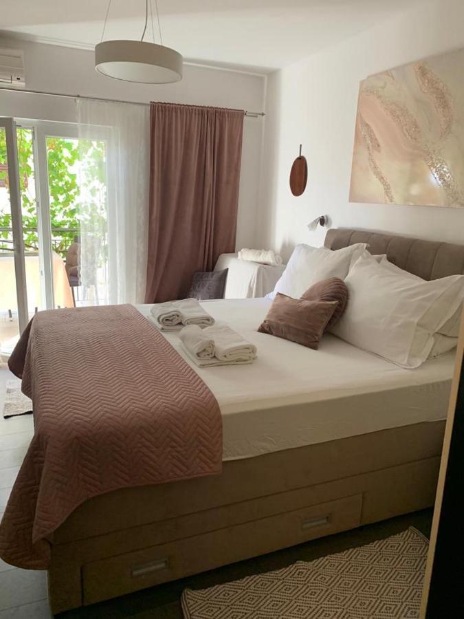 Studio Apartment Purple Sunset - 2+1 Baška Voda Exteriér fotografie