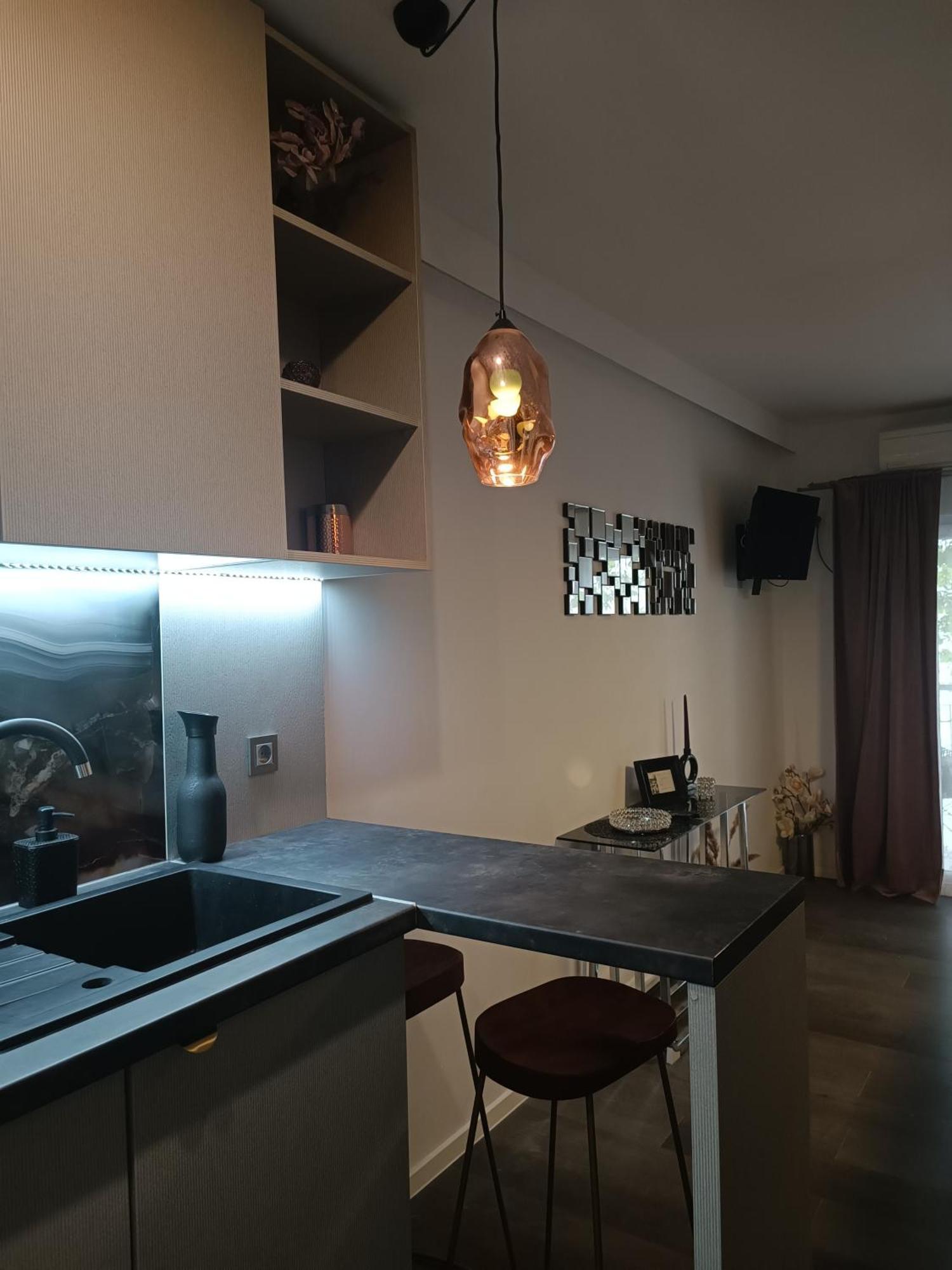 Studio Apartment Purple Sunset - 2+1 Baška Voda Exteriér fotografie